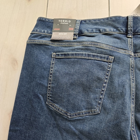 NWT Torrid High Rise Soft Jeggings - Picture 9 of 16